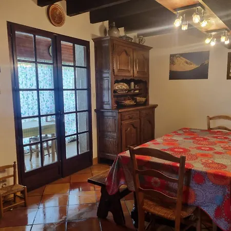 Beau En Vallee D'ossau * 라헝스